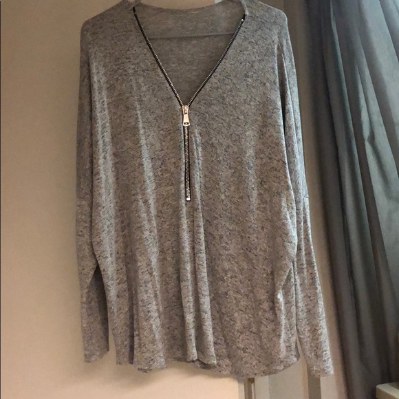 Multiple Vici items make offer for bundle! - Picture 6 of 8